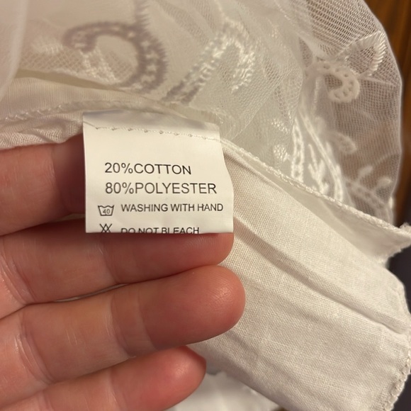 Beautiful little christening or baptismal dress. - Picture 6 of 12